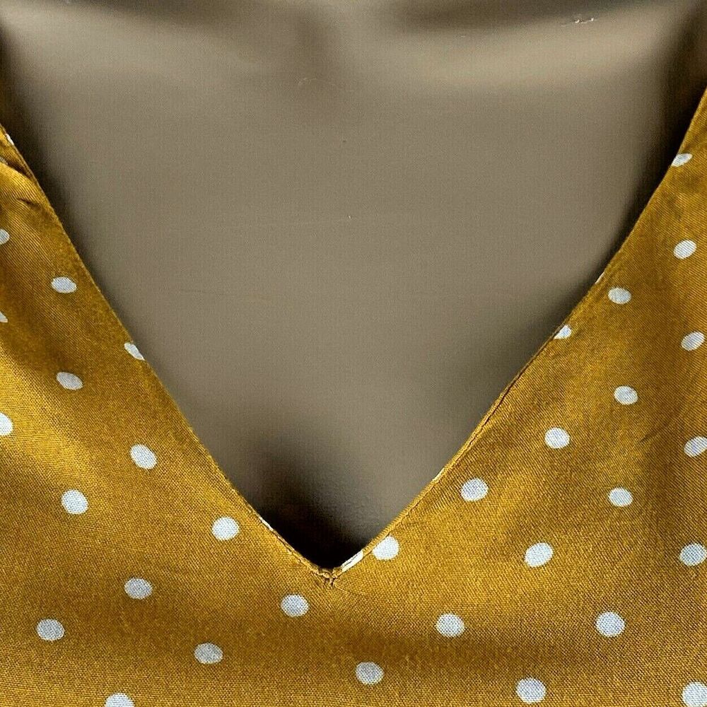 Old Navy Polka Dot Tank Top - Picture 2 of 12